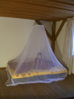 Brettschneider Moskitonetz Lodge Bell DeLuxe Kastenform Moskito Netz Mückennetz 